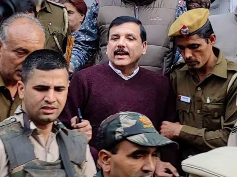 दिल्ली आबकारी नीति मामला: AAP नेता संजय सिंह की न्यायिक हिरासत 10 जनवरी तक बढ़ाई गई