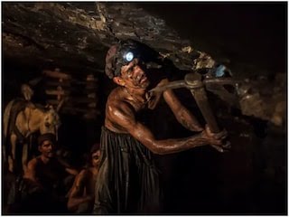 मजदूर ने चलाया फावड़ा, तो कोयले की खदान से निकला करोड़ों साल पुराना ‘खजाना’, एक्सपर्ट भी नहीं कर पा रहे यकीन