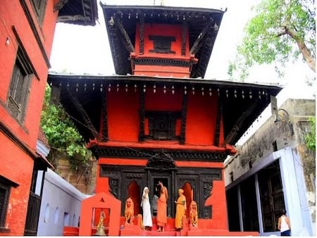 भारत में होकर भी इंडिया का नहीं है ये मंदिर, नेपाल सरकार का चलता है राज, कहलाता है छोटा खजुराहो