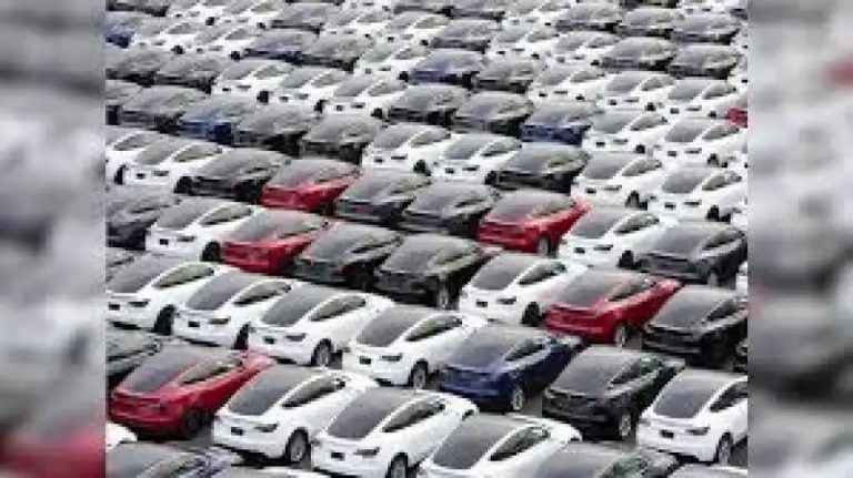 इलेक्ट्रिक वाहनों के लिए अच्छा रहा साल 2023, बिक्री में आया भारी उछाल!
