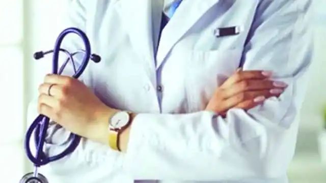 उत्तराखंड के अस्पतालों से गायब 50 डॉक्टरों पर सीएम धामी सरकार का होगा यह सख्त ऐक्शन, बर्खास्त होंगे