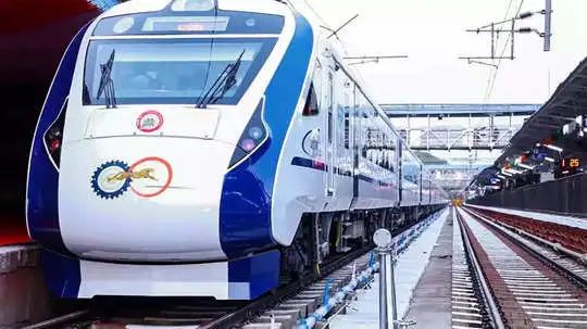 Delhi Ayodhya Vande Bharat: वंदे भारत से कम समय में पहुंचे अयोध्या, जानें किन स्टेशनों पर रुकती है ये ट्रेन