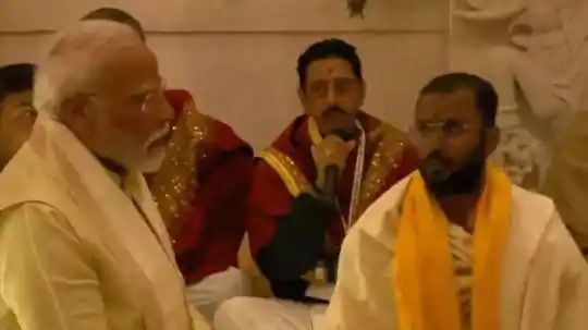 Ayodhya Ram Mandir: अयोध्या में विराजे प्रभु श्री राम, IAS शाह फैसल ने कहा- ‘एक भारतीय होने के नाते इस पल पर मुझे गर्व है’