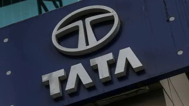 टाटा के इस शेयर ने रचा इतिहास, खरीदने की मची लूट, एक दिन में ₹1000 चढ़ गया भाव, इस खबर का असर