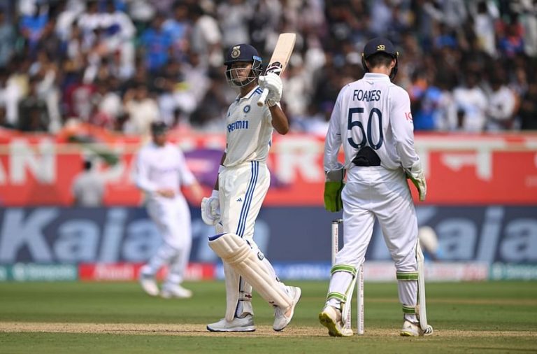 IND vs ENG: यशस्वी जायसवाल को लेकर इंग्लैंड के दिग्गज का बड़ा बयान, बताया बड़ा खतरा