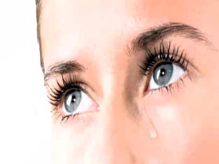आंखों का ख्याल रखने के लिए नहीं होगी Eye Drop की जरूरत, आंखों की सेहत के लिए आजमाएं ये घरेलू नुस्खे