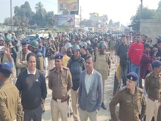 अब्दुल्ला नगर में 500 घरों को खाली करने पहुंचा था 12 बुलडोजर, 400 पुलिस जवान भी थे मौजूद, फिर कुछ ऐसा हुआ कि सभी लौटे वापस