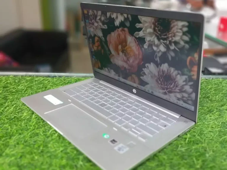 90 हजार वाले लैपटॉप पर मिल रहा है तगड़ा डिस्काउंट, Amazon पर धड़ाधड़ हो रही है बिक्री