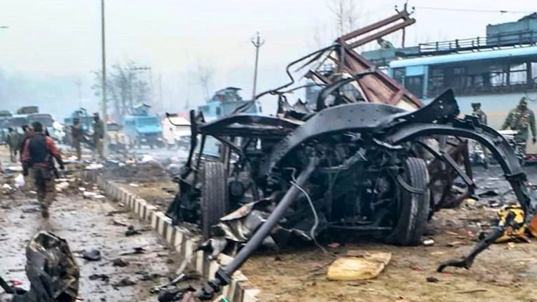 Pulwama Terror Attack: वो कायराना हमला जब देश ने खोए थे 40 वीर सपूत, भारत ने 12 दिन में हिला दिया था बालाकोट