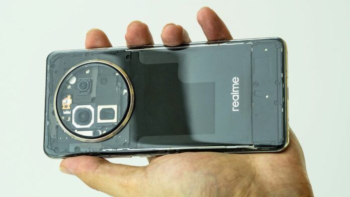 ट्रांसपेरेंट दिखने वाला ये Realme फोन जल्द हो सकता है लॉन्च, ब्रांड हेड ने किया टीज