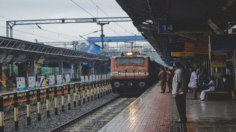 हिमाचल के ऊना से सीधे हरिद्वार जा सकेंगे यात्री, केंद्रीय मंत्री अनुराग ठाकुर ने दी खुशखबरी