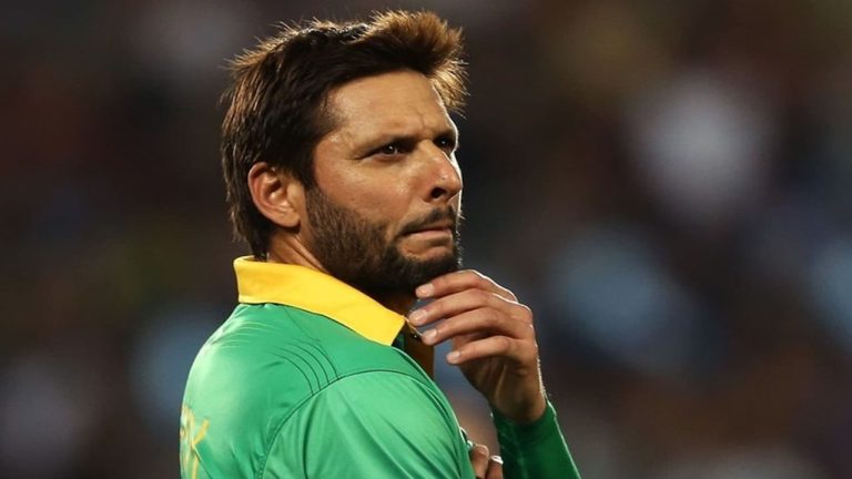 टीम के आसपास भी ना फटकने दूं… शाहिद अफरीदी ने पाकिस्तानी खिलाड़ी की घनघोर बेइज्जती की