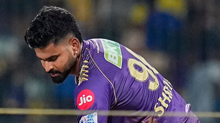 SRH vs KKR Final: श्रेयस अय्यर ने टॉस के दौरान की अजीबोगरीब हरकत, जिसने देखा वो चौंक गया, देखें VIDEO