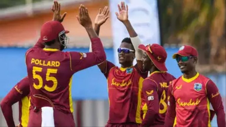 19 गेंदों पर रनों को तरसाया, सिर्फ 11 रन पर आधी टीम को किया आउट, वेस्टइंडीज के अकील हुसैन ने युगांडा को किया तबाह