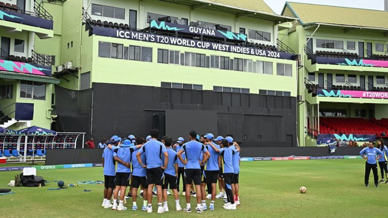 IND vs ENG: घंटों तक होती रहे बारिश, फिर भी मिनटों में सूख जाता है गयाना का मैदान, भारत के दम पर हुआ ये ‘चमत्कार’