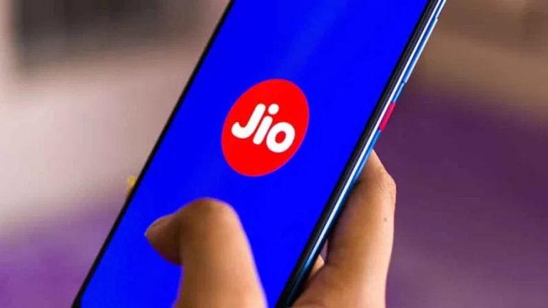 Jio Down: जियो की इंटरनेट सर्विस में आई दिक्कत, यूट्यूब-वाट्सऐप नहीं चला पा रहे यूजर