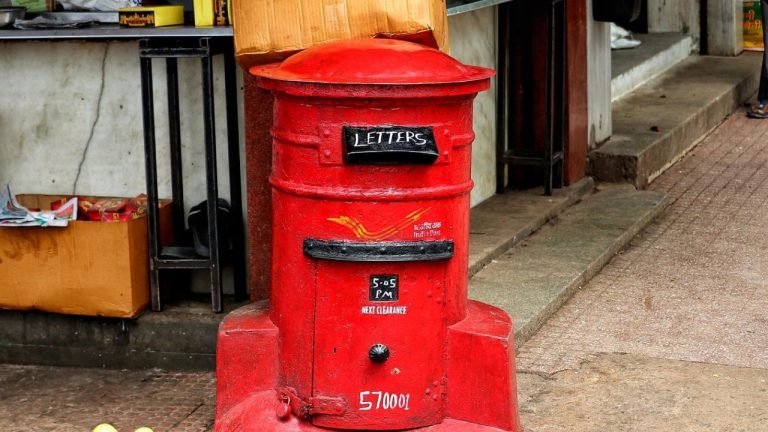 बजट से पहले सरकार का बड़ा फैसला, Post Office की Saving Schemes पर मिलता रहेगा इतना ब्याज