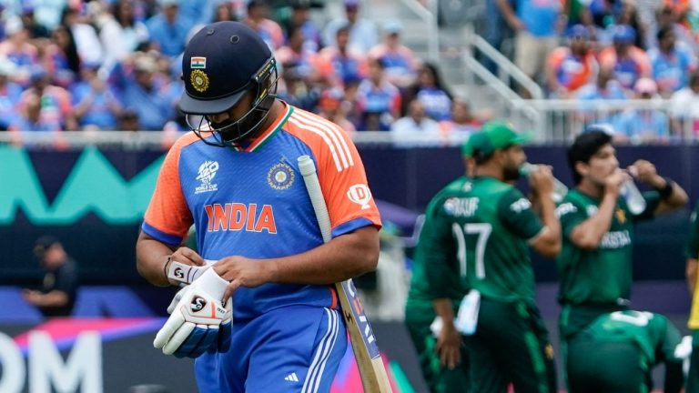 IND vs PAK: रोहित शर्मा ने छठी बार तोड़ा भरोसा! पाकिस्तान के खिलाफ फिर टीम इंडिया को मझधार में छोड़ा