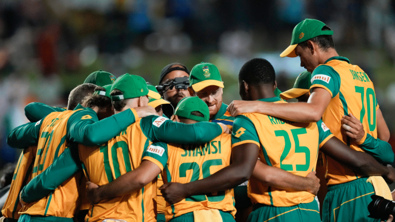 T20 वर्ल्ड कप फाइनल से पहले मुसीबत में साउथ अफ्रीका, टीम के साथ हो गया बड़ा ‘कांड’