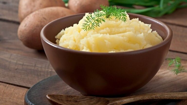 Desi Ghee: मानसून के मौसम में देसी घी कैसे करें इस्तेमाल? एक्सपर्ट से जानें