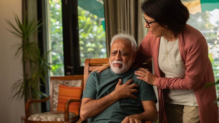 Heart Care: दिल के बेस्ट फ्रेंड हैं ये 5 विटामिन! हार्ट को बीमारियों से रखते हैं दूर