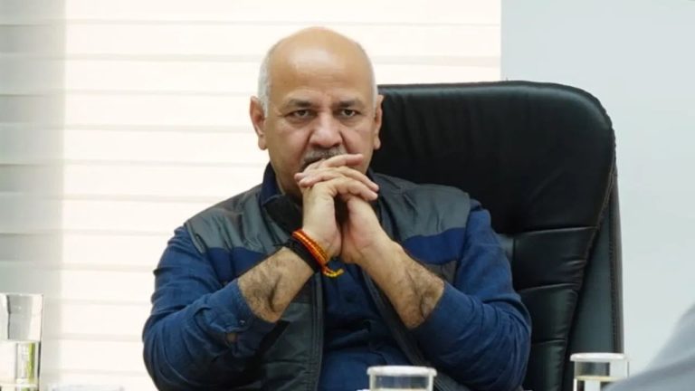 Manish Sisodia Case: मनीष सिसोदिया केस में SC में नई पीठ गठित, 29 जुलाई को अगली सुनवाई