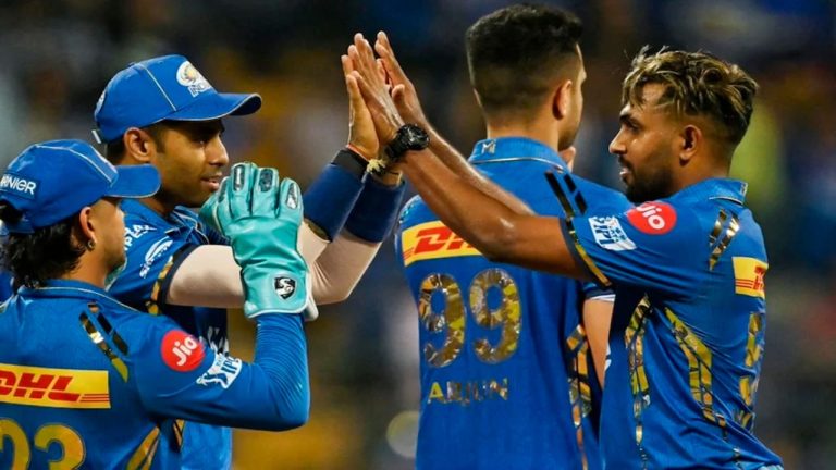 IND VS SL: बड़े खिलाड़ी को लगी दर्दनाक चोट, टी20 सीरीज से बाहर, पंड्या-रोहित शर्मा का है करीबी