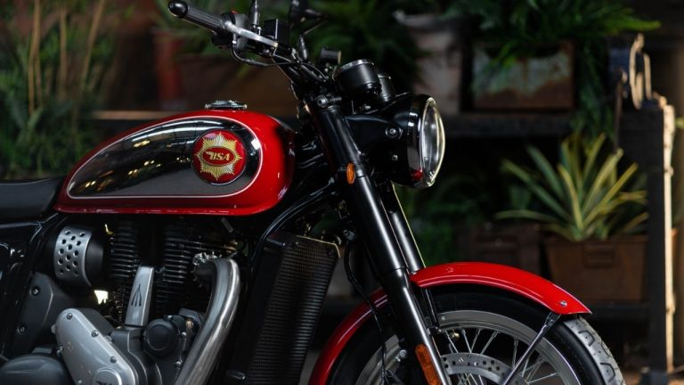 BSA Gold Star 650 की 5 खास बातें, जो Royal Enfield की बाइक के लिए हैं चुनौती