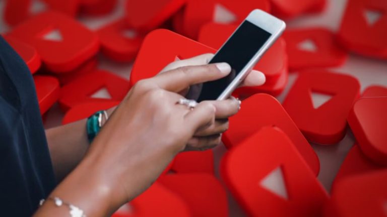 YouTube Premium: यूट्यूब प्रीमियम सस्ते में, अब नहीं देखने पड़ेंगे ऐड्स