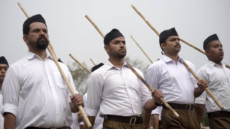 राजनीतिक लाभ के लिए उछाल रहे नाम…कानूनी कार्रवाही करेंगे त्रिशूर पूरम उत्सव में संघ का बयान